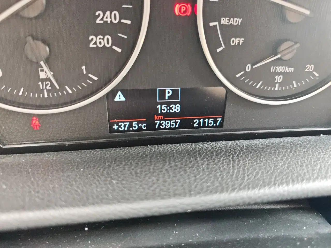 BMW 2 Series Active Tourer 2016 218i Leading Model — миниатюра 12