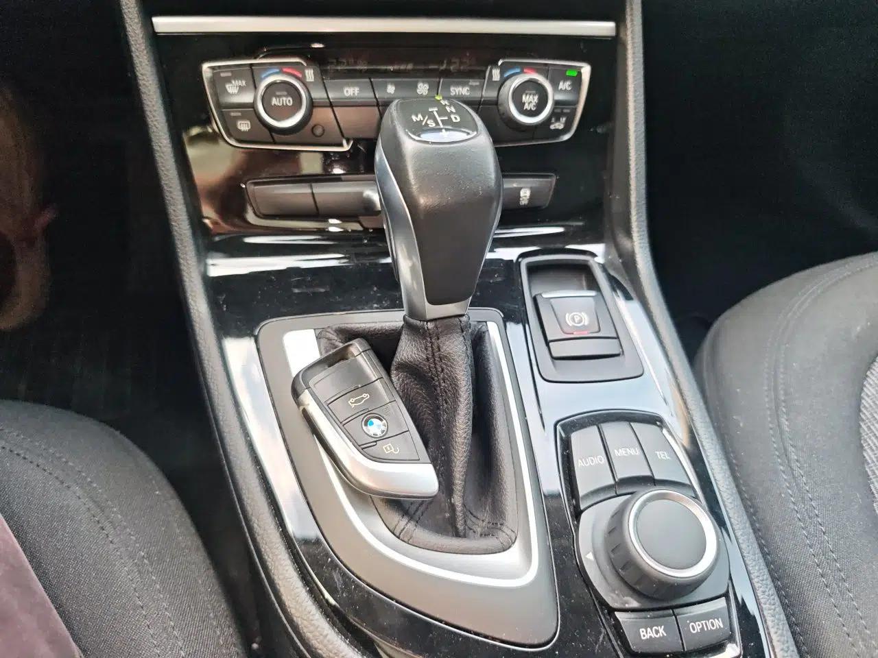 BMW 2 Series Active Tourer 2016 218i Leading Model — миниатюра 14