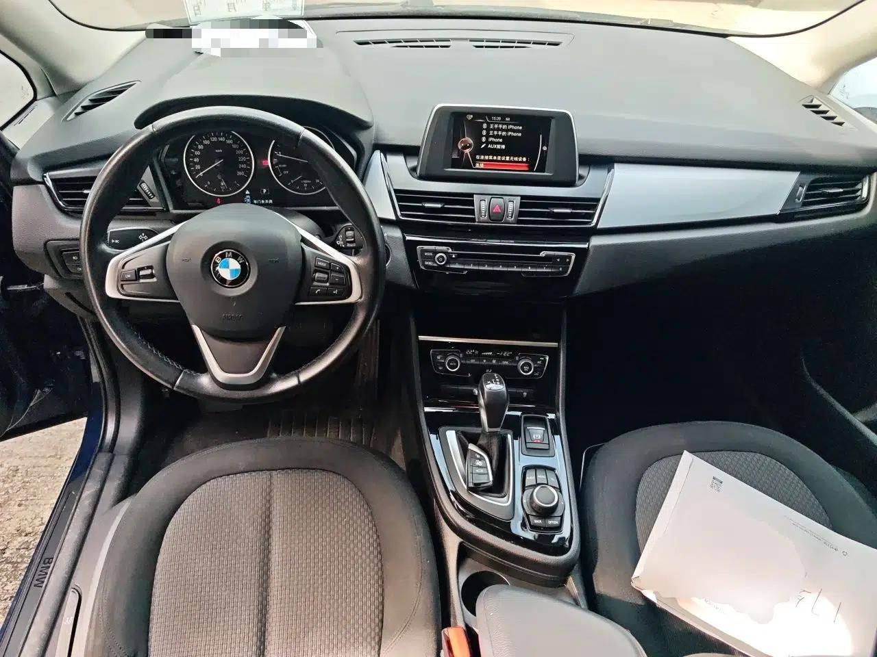 BMW 2 Series Active Tourer 2016 218i Leading Model — миниатюра 9