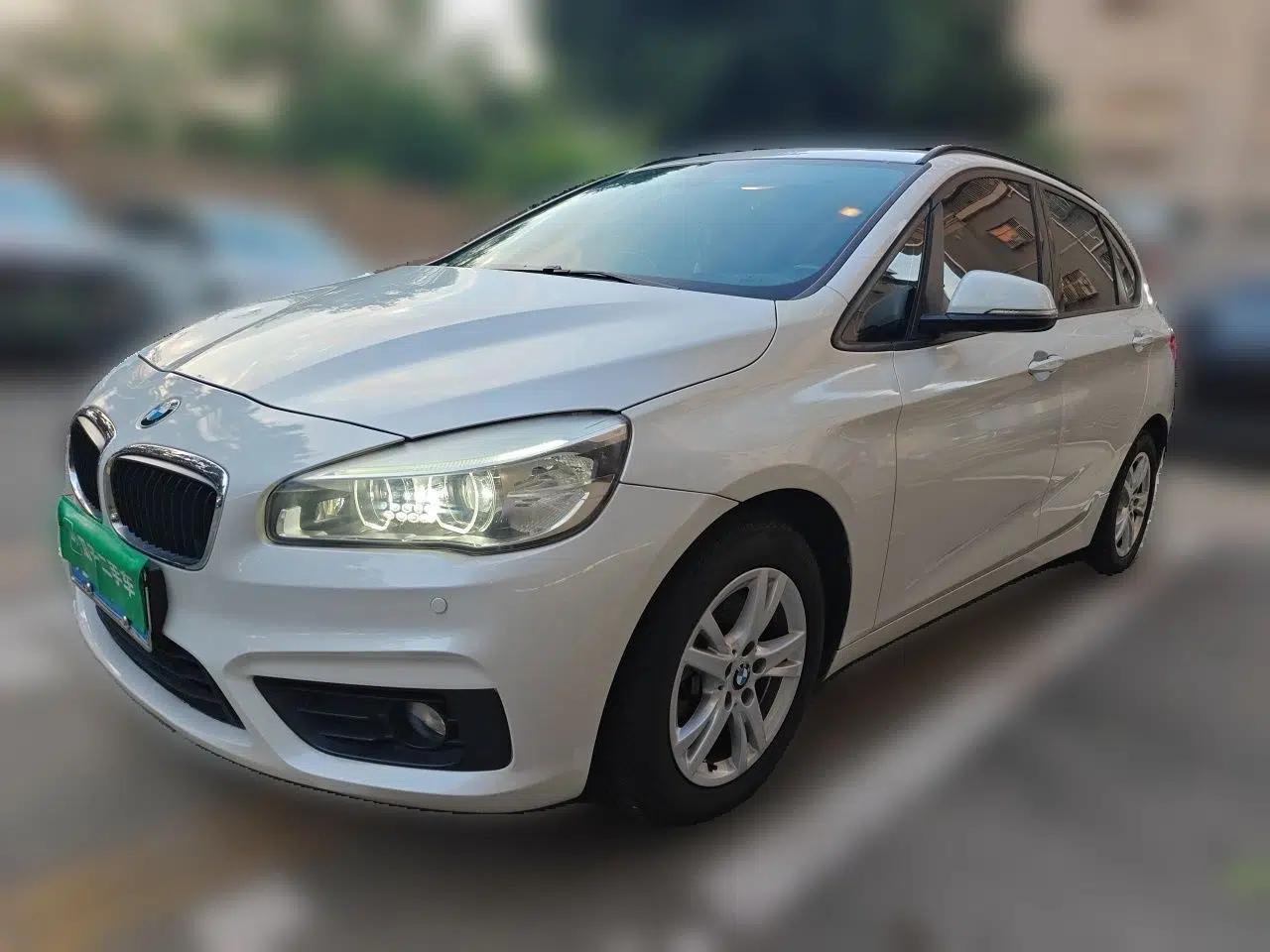BMW 2 Series Active Tourer 2016 218i Leading Model — миниатюра 1