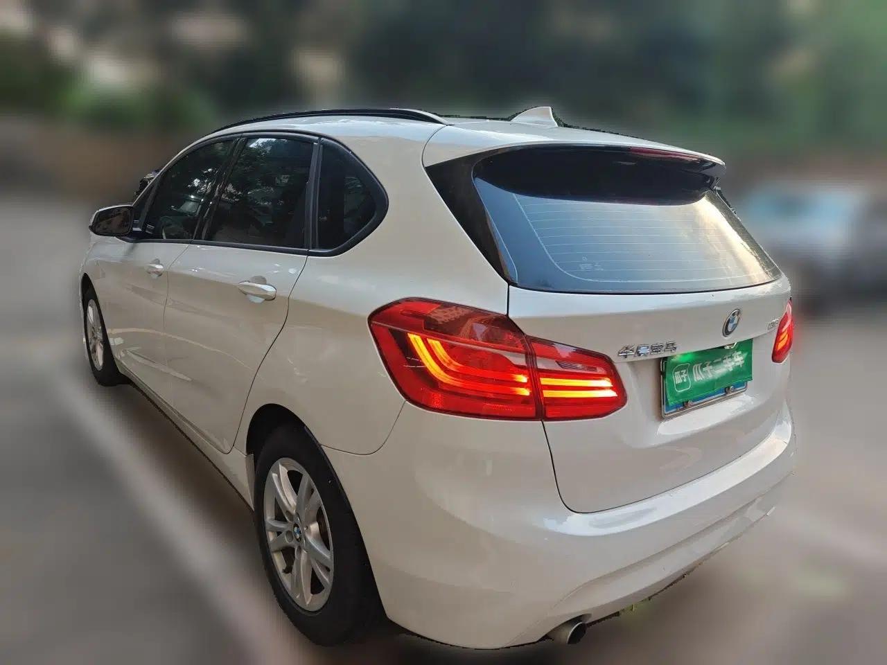 BMW 2 Series Active Tourer 2016 218i Leading Model — миниатюра 4