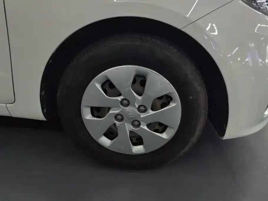 Kia K2 2015 Sedan 1.4L AT GLS — миниатюра 6