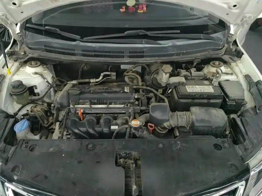 Kia K2 2015 Sedan 1.4L AT GLS — миниатюра 10