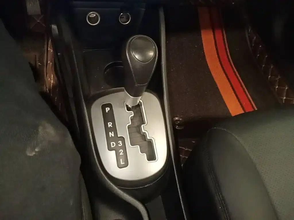 Kia K2 2015 Sedan 1.4L AT GLS — миниатюра 14