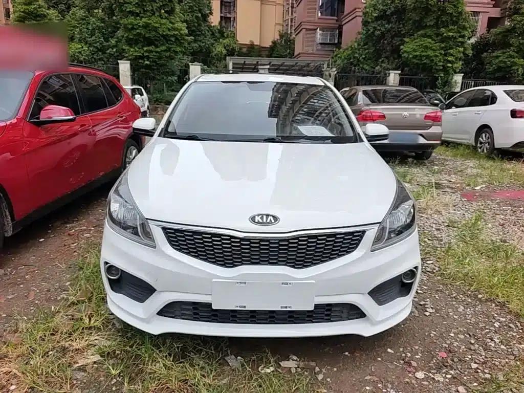 Kia K2 2017 Sedan 1.4L AT GLS — миниатюра 3