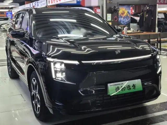 Jetour Mountain & Sea L7 PLUS 2026 Model, 121km/h, 5-seater luxury version — миниатюра 3