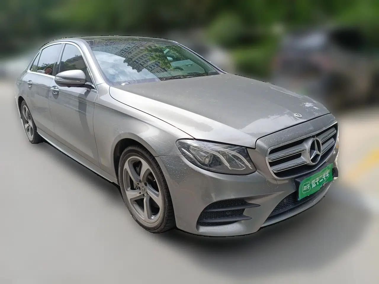 Mercedes-Benz E-Class 2019 E 300 L Sporty and Stylish Model — миниатюра 3