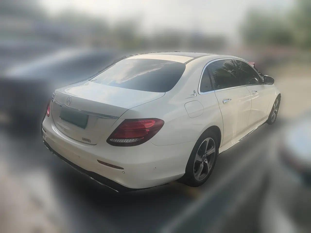 Mercedes-Benz E-Class 2018 Restyled E 300 L Sport Luxury Edition — миниатюра 6