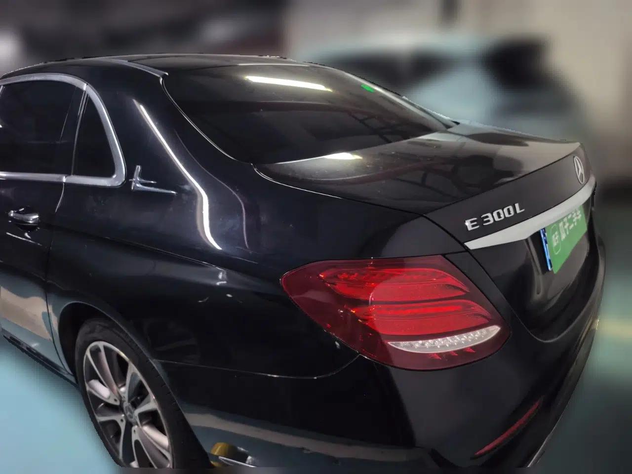 Mercedes-Benz E-Class 2018 E 300 L Stylish Model — миниатюра 4