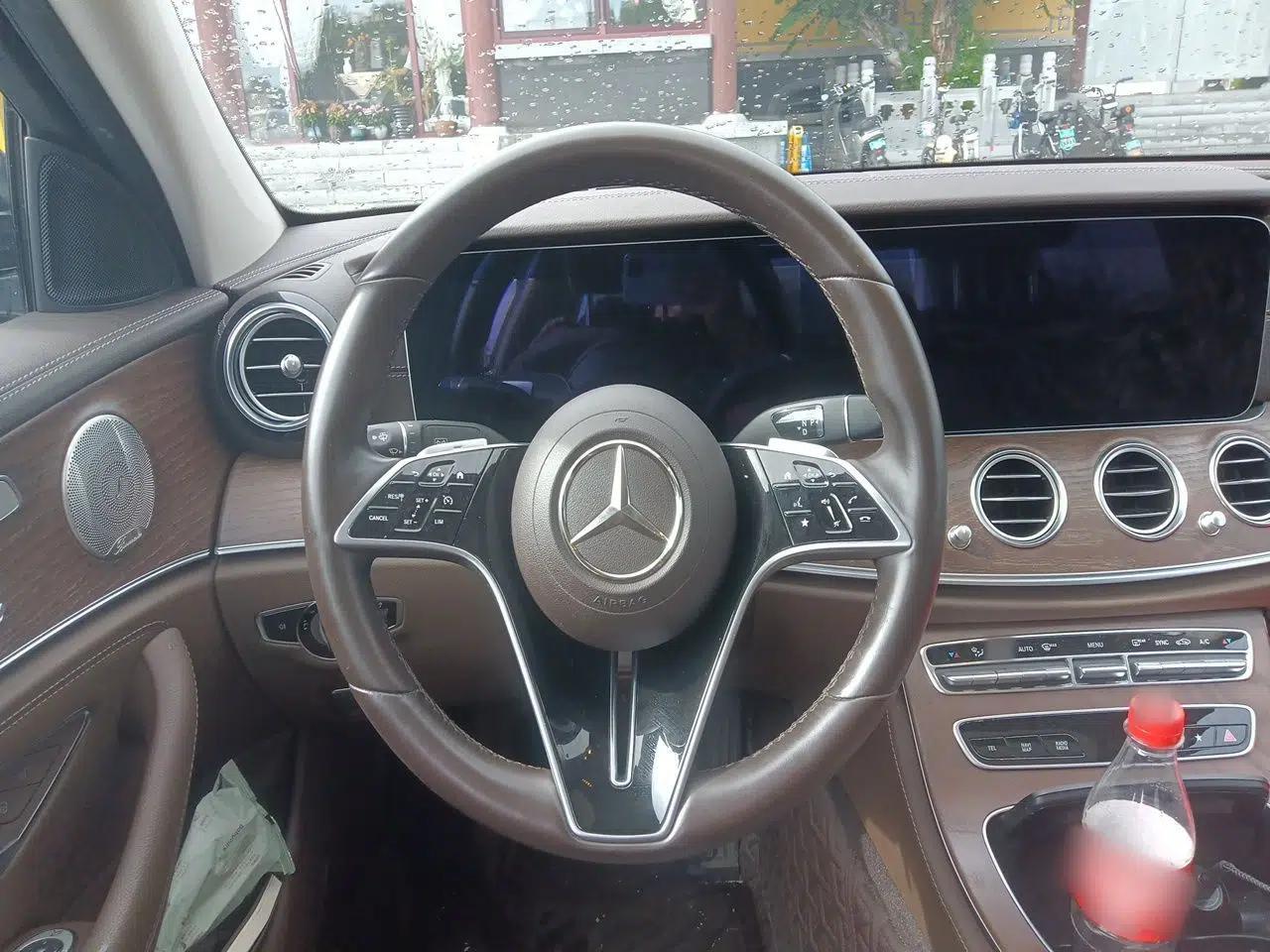 Mercedes-Benz E-Class 2023 E 300 L Luxury Model — миниатюра 10