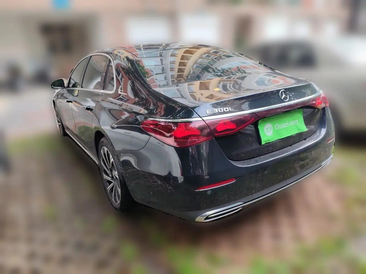 Mercedes-Benz E-Class 2024 E 300 L Luxury Model — миниатюра 4