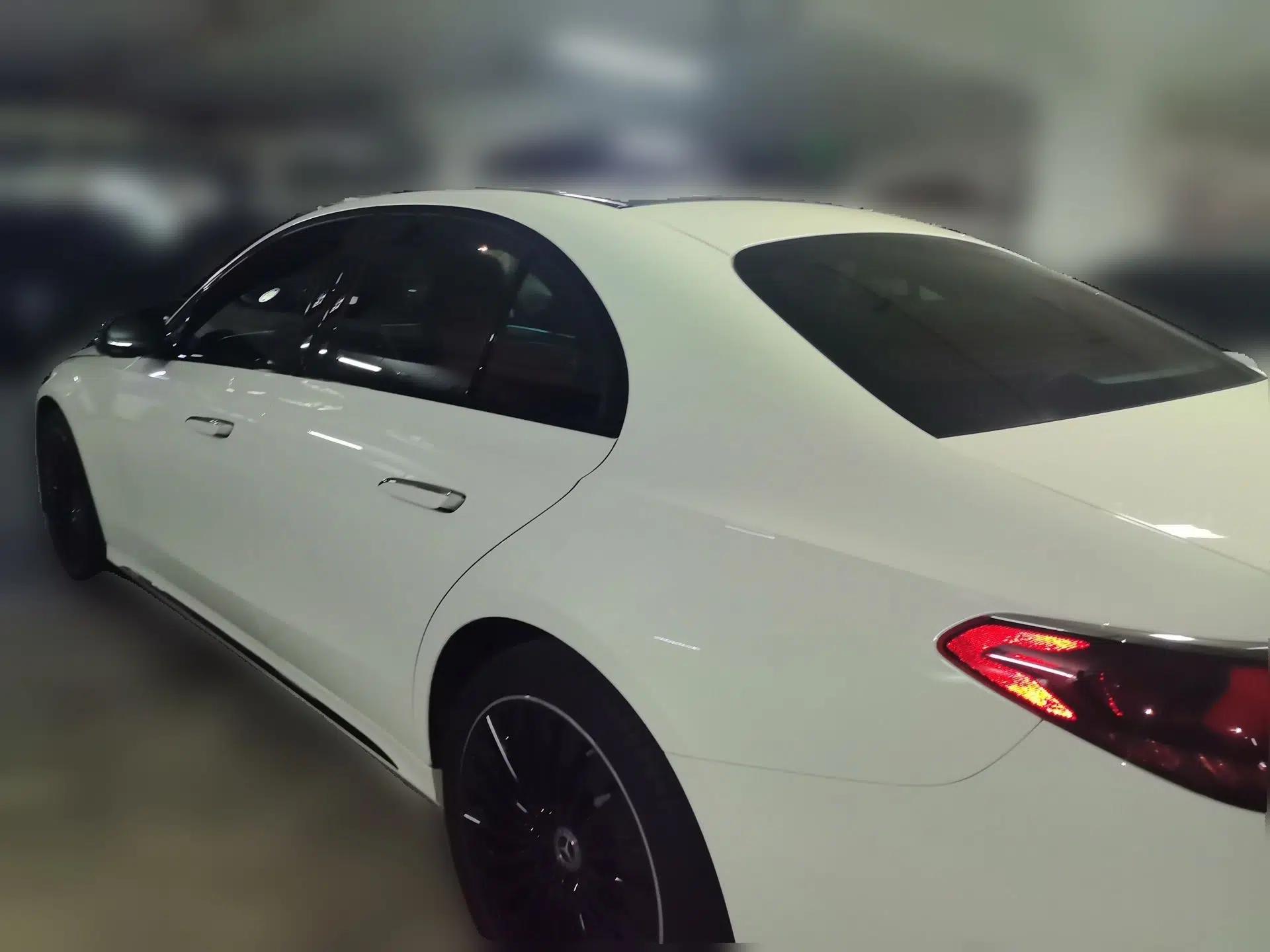 Mercedes-Benz E-Class 2025 Restyled E 300 Luxury Sport Edition — миниатюра 4