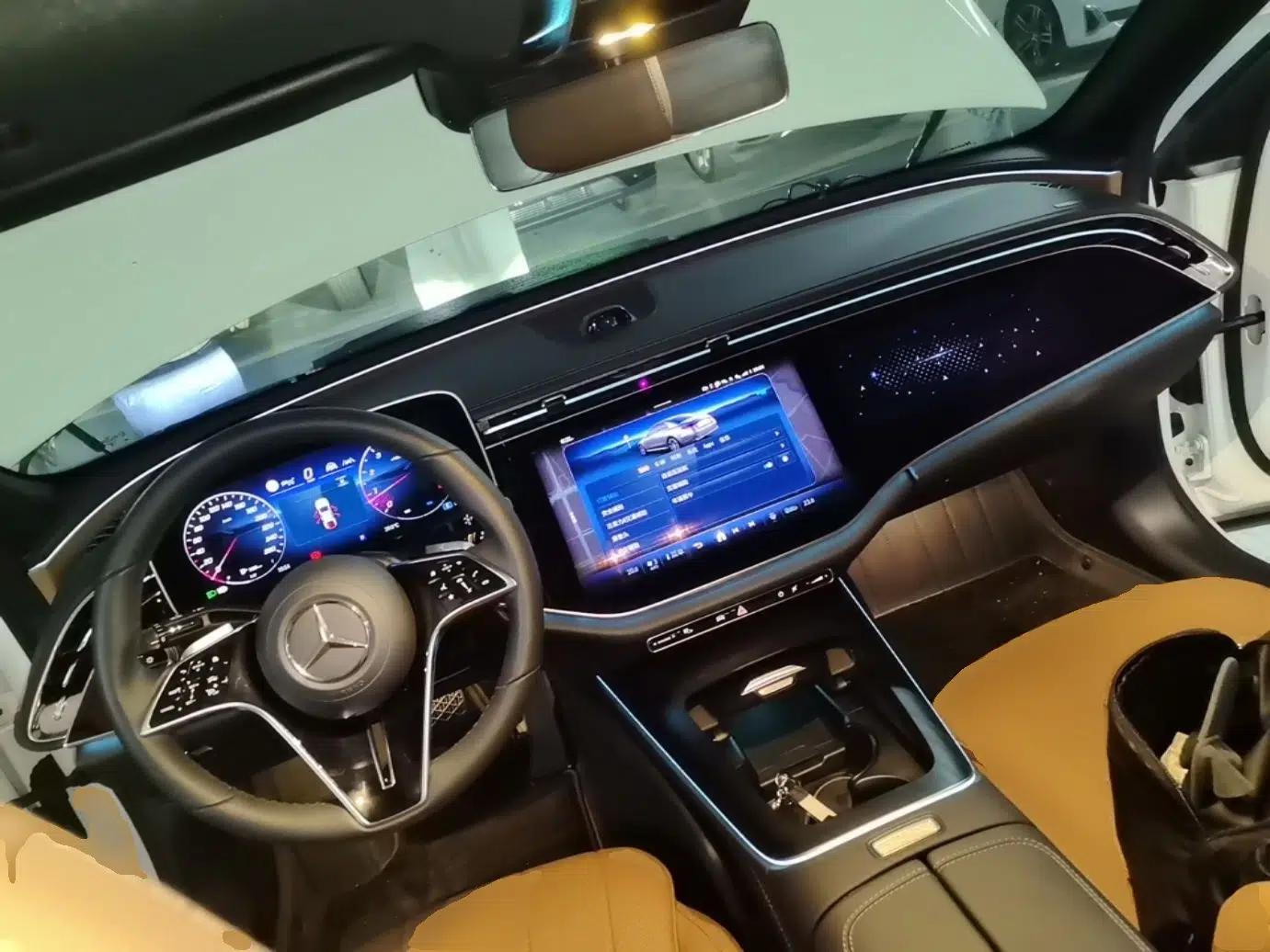 Mercedes-Benz E-Class 2025 Restyled E 300 Luxury Sport Edition — миниатюра 9