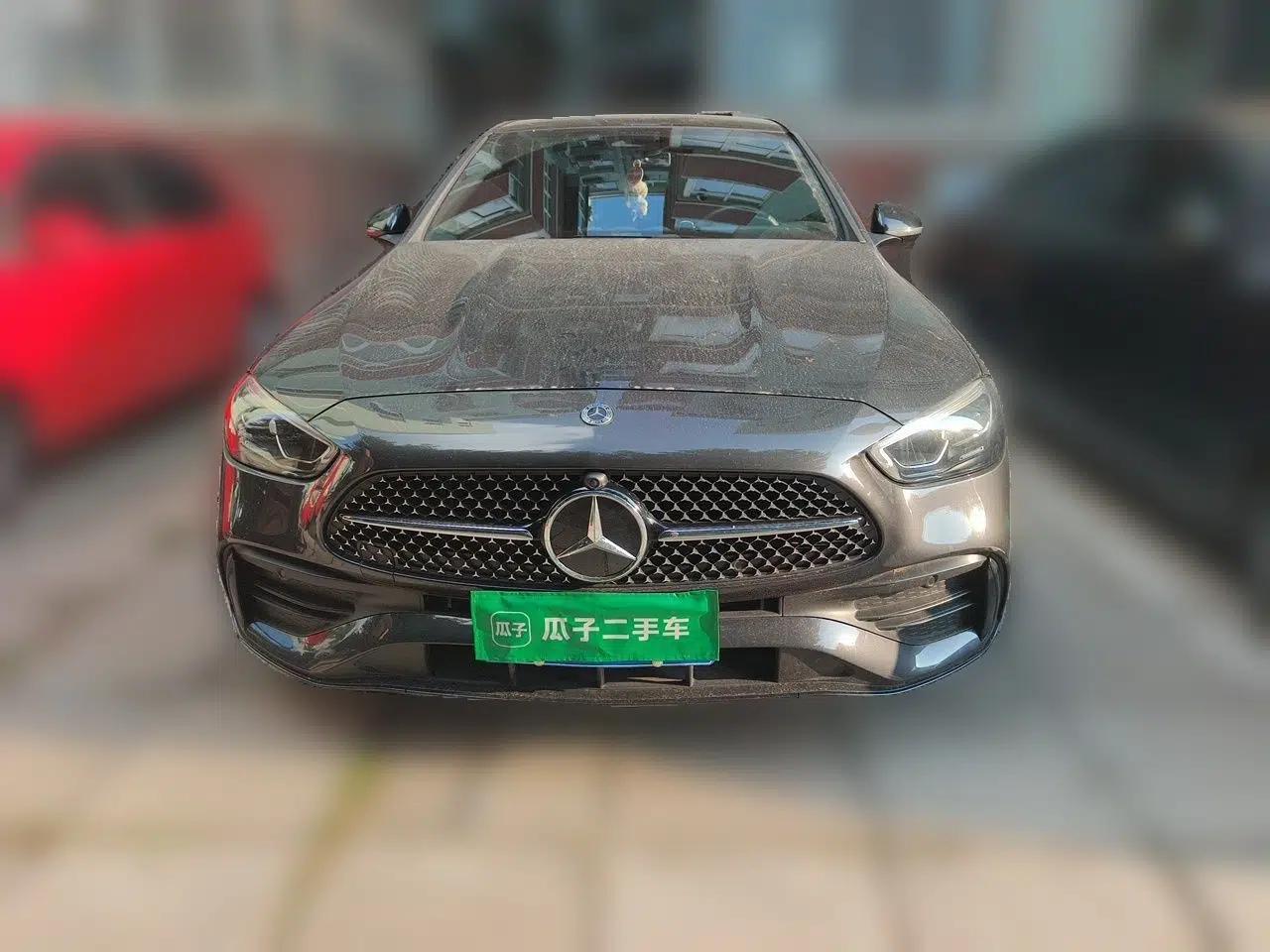 Mercedes-Benz C-Class 2024 Facelifted C-Class 260 L Night Edition Sports Version — миниатюра 2