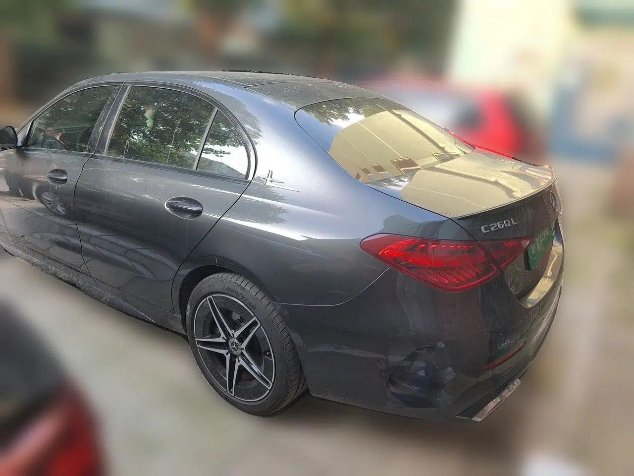 Mercedes-Benz C-Class 2024 Facelifted C-Class 260 L Night Edition Sports Version — миниатюра 4