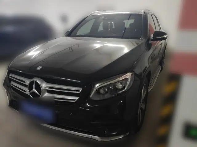 Mercedes-Benz GLC 2017 GLC 300 4MATIC Sport Edition