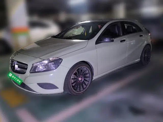 Mercedes-Benz A-Class 2013 A 180 Fashion Model