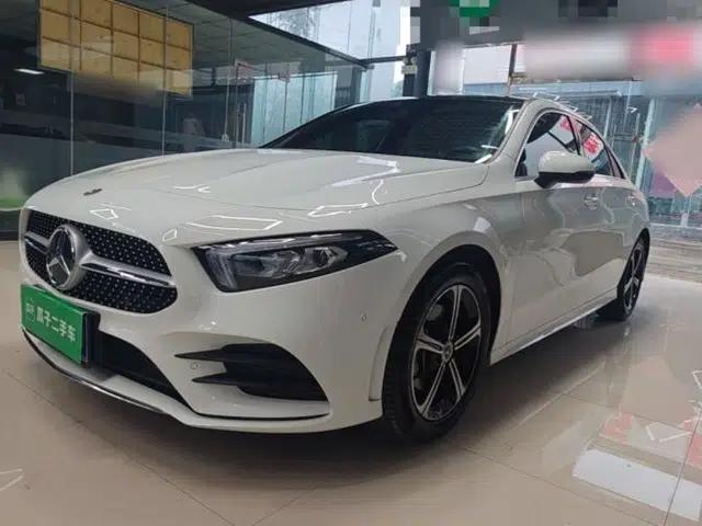 Mercedes-Benz A-Class 2022 Second Facelift A 200 L Sport Sedan Fashion Version