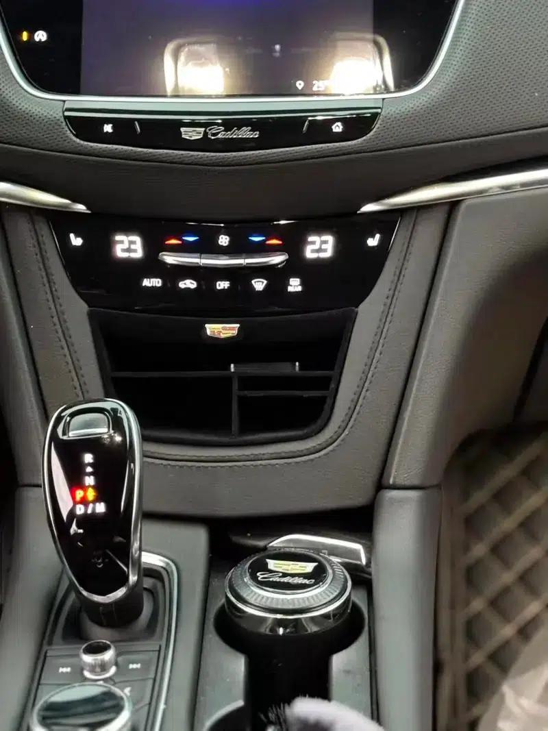 Cadillac XT5 2024 2.0T 2WD Fashion Edition — миниатюра 8