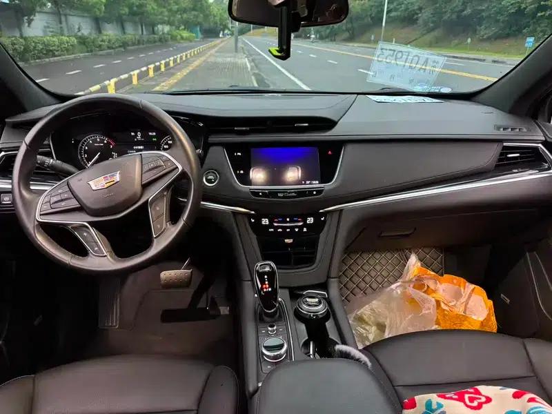 Cadillac XT5 2024 2.0T 2WD Fashion Edition — миниатюра 9