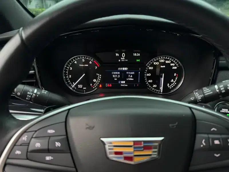 Cadillac XT5 2024 2.0T 2WD Fashion Edition — миниатюра 10