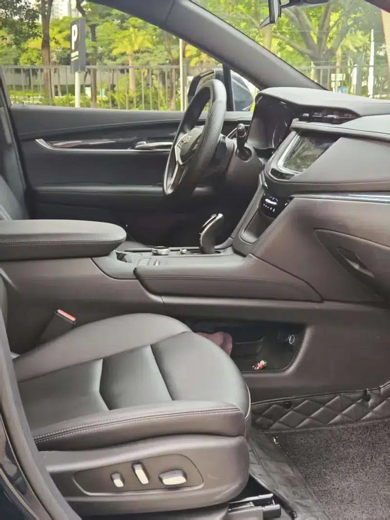 Cadillac XT5 2022 2.0T 2WD Luxury — миниатюра 9