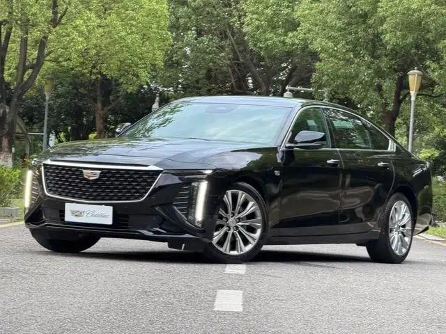 2023 Cadillac CT6 28T Premium