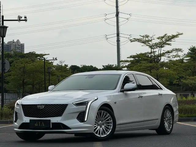 2022 Cadillac CT6 28T Luxury