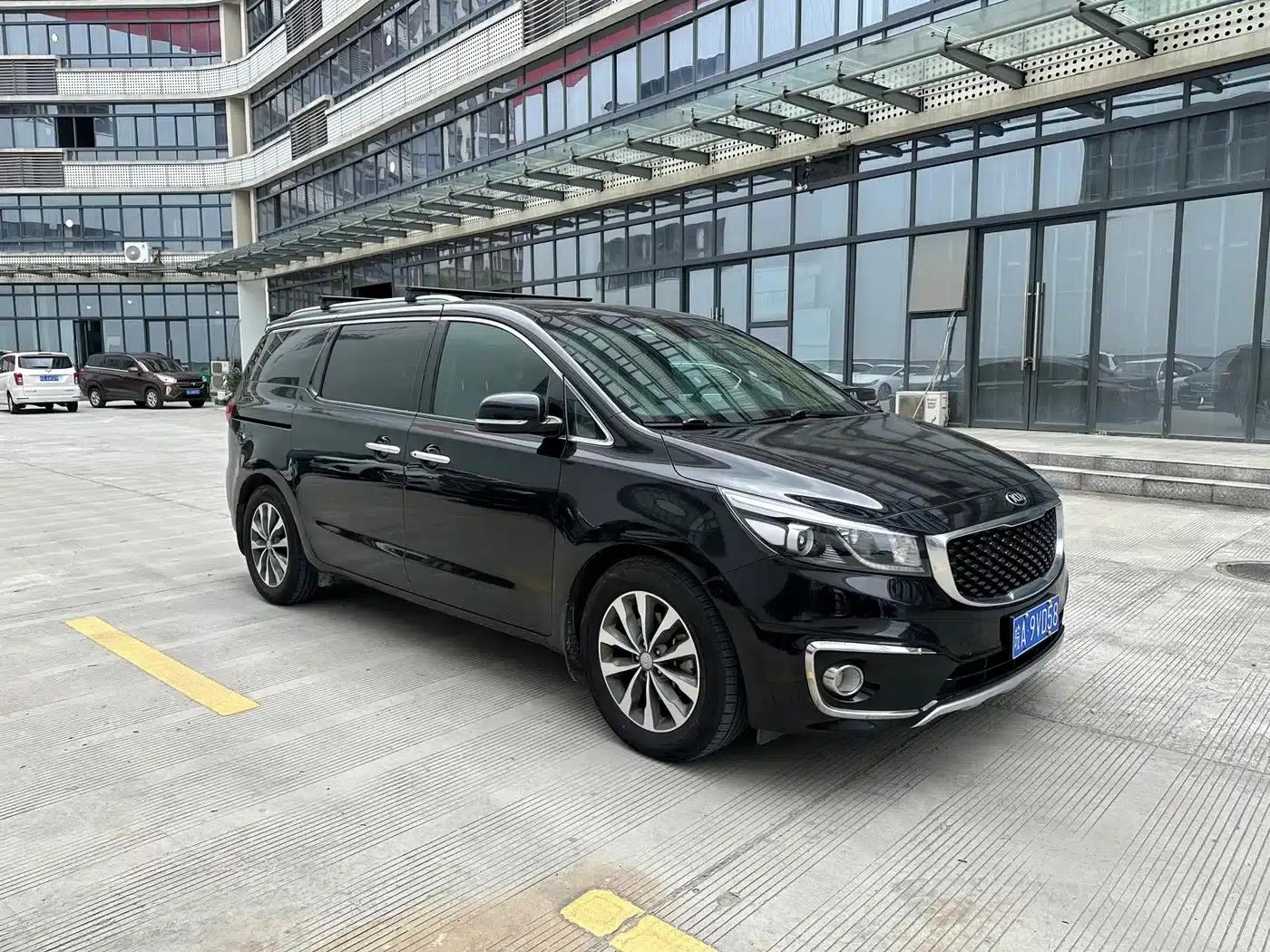 Carnival Imported 2015 2.2T Luxury Edition (National IV Emission Standard) — миниатюра 3