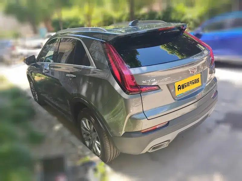 2018 Cadillac XT4 28T Two-Wheel Drive Leading Sport — миниатюра 4
