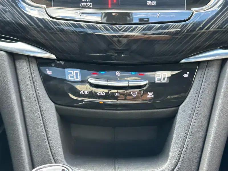 Cadillac XT6 2022 2.0T 7-seater AWD Luxury — миниатюра 13