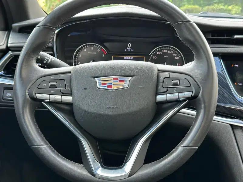 Cadillac XT6 2022 2.0T 7-seater AWD Luxury — миниатюра 17