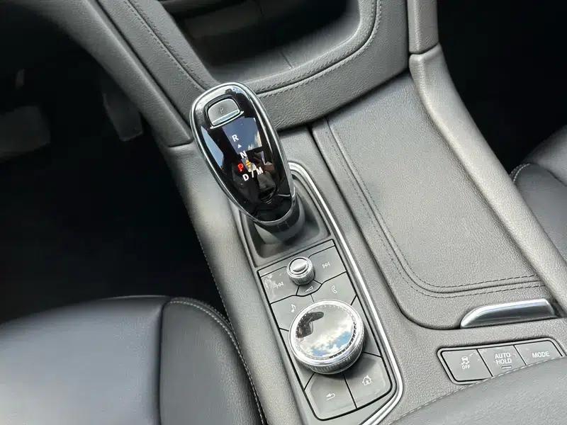 Cadillac XT6 2022 2.0T 7-seater AWD Luxury — миниатюра 18