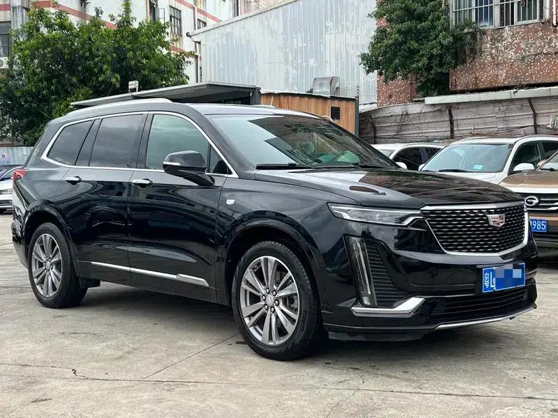 2021 Cadillac XT6 28T Six-Seat Luxury — миниатюра 3