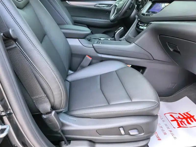 Cadillac XT6 2021 2.0T Mild Hybrid Six-Seat AWD Fashion Model — миниатюра 21