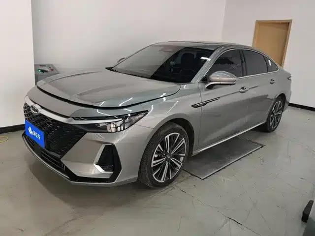 Chery Arrizo 8 2025 1.6T DCT