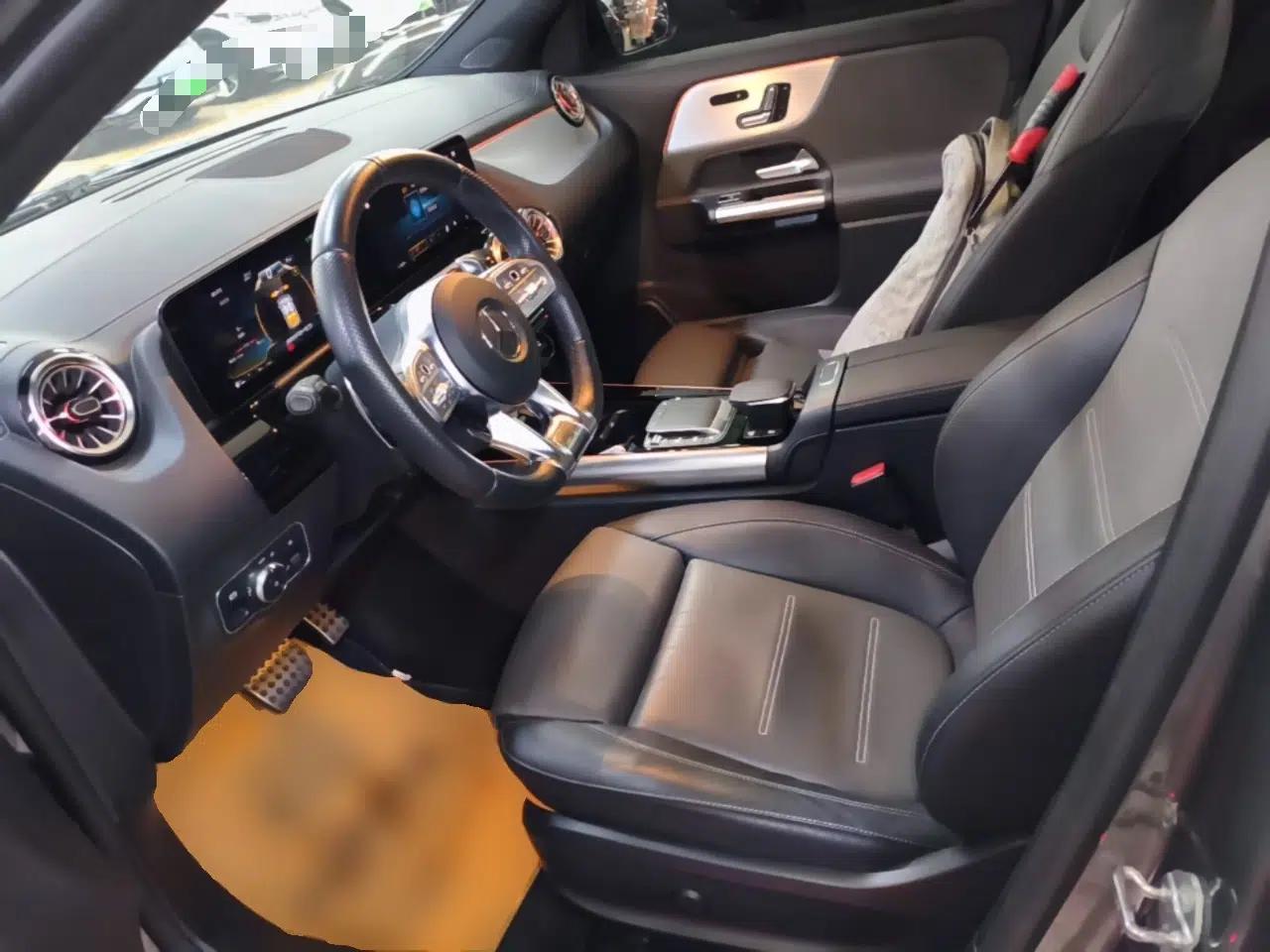 Mercedes-Benz GLA AMG 2022 AMG GLA 35 4MATIC — миниатюра 17