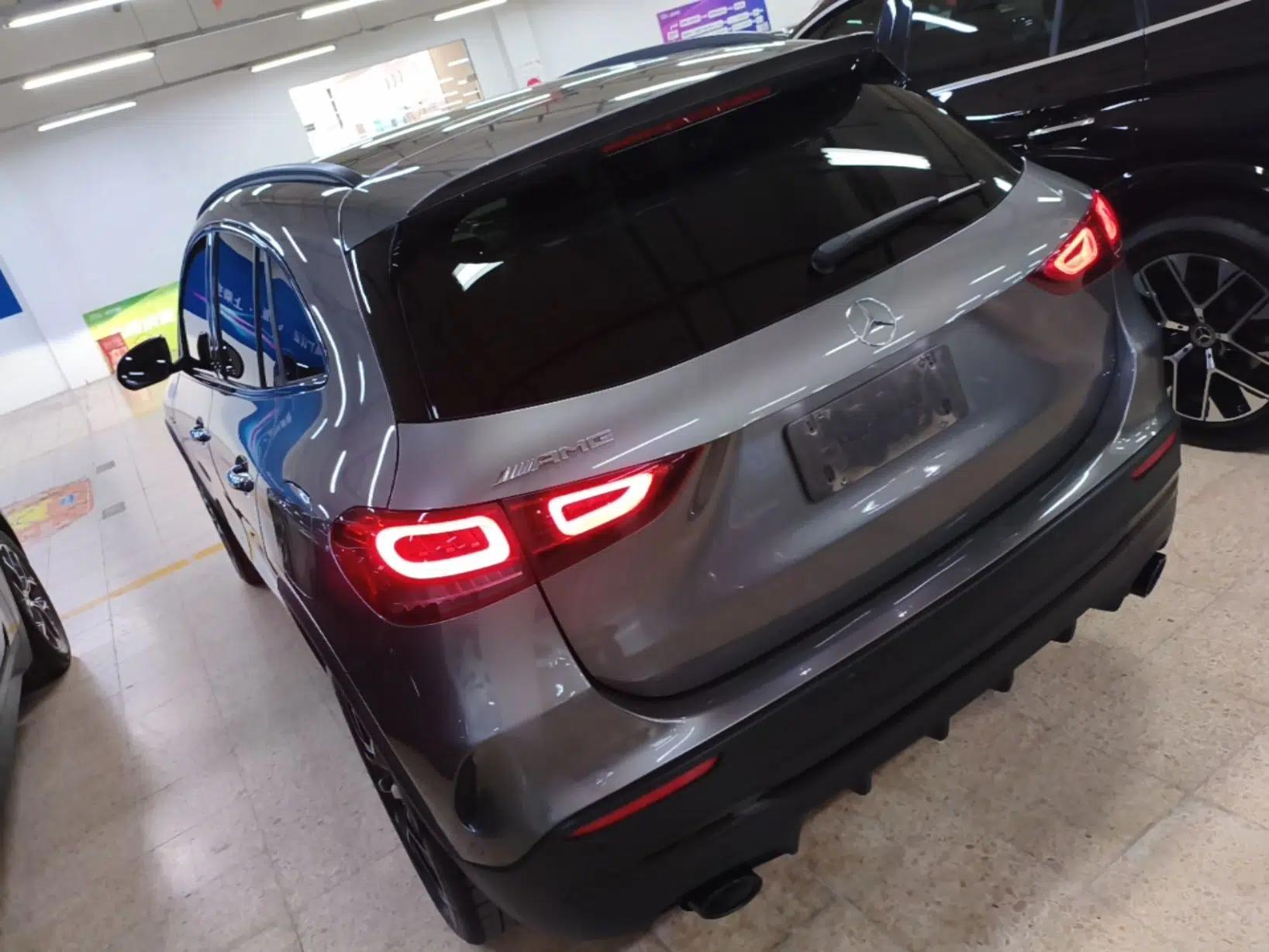Mercedes-Benz GLA AMG 2022 AMG GLA 35 4MATIC — миниатюра 4