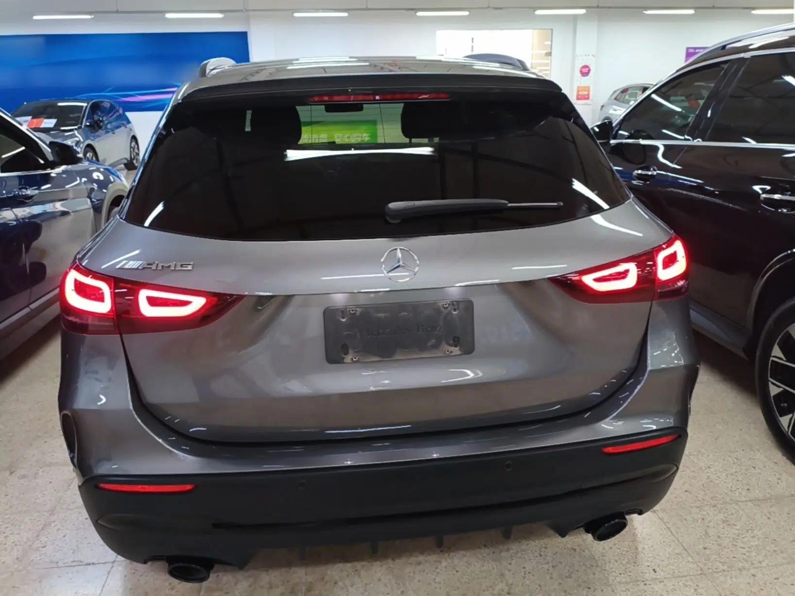 Mercedes-Benz GLA AMG 2022 AMG GLA 35 4MATIC — миниатюра 5