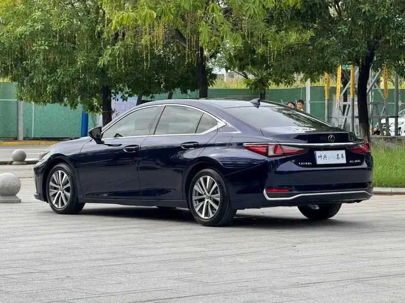 Lexus ES 2018 200 Premium Edition (China V emission standard) — миниатюра 4