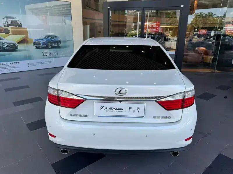 Lexus ES 2014 250 Elite Edition — миниатюра 4