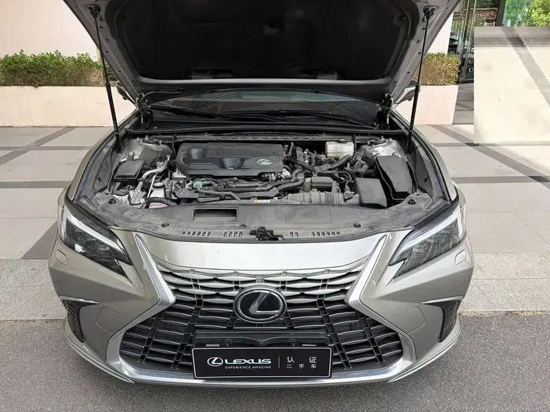 Lexus ES 2025 300h Premium Edition — миниатюра 5