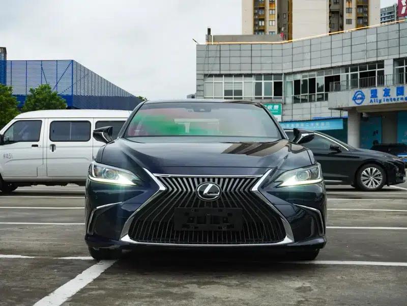 Lexus ES 2018 200 Premium Edition (China VI Emission Standard) — миниатюра 2