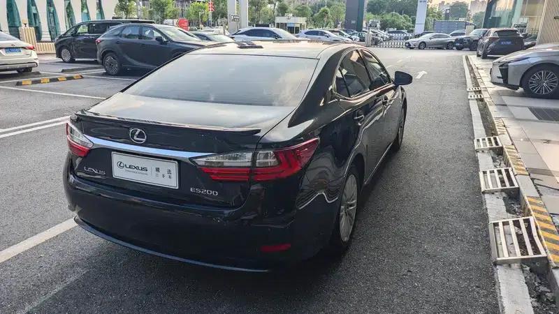 Lexus ES 2016 200 Midnight Special Limited Edition — миниатюра 6