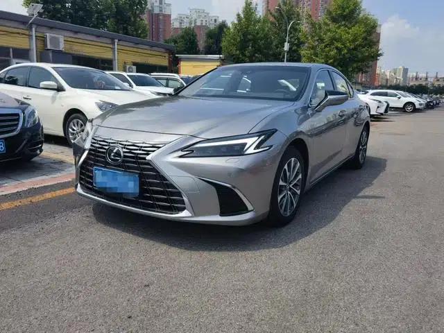 Lexus ES 2025 300h Premium Edition
