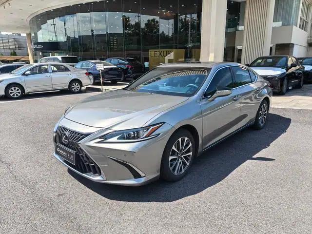 Lexus ES 2022 200 Premium Edition