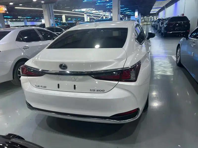 Lexus ES 2023 260 Premium Edition — миниатюра 5