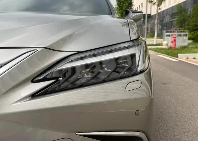 Lexus ES 2025 200 Premium Edition — миниатюра 8