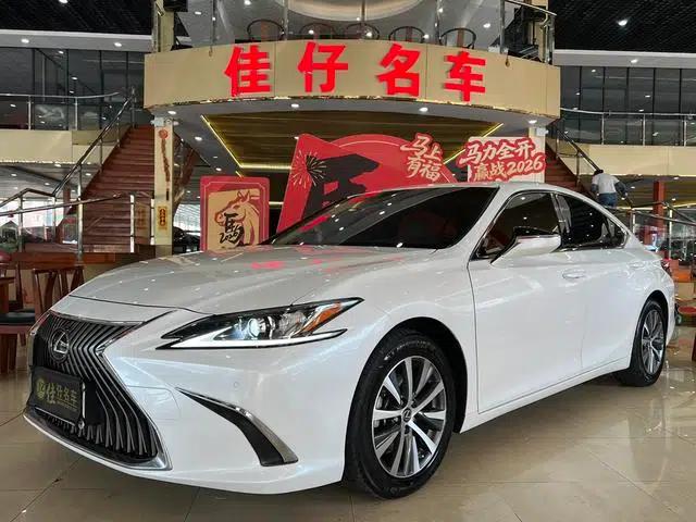 Lexus ES 2018 260 Premium Edition (China V Emission Standard)