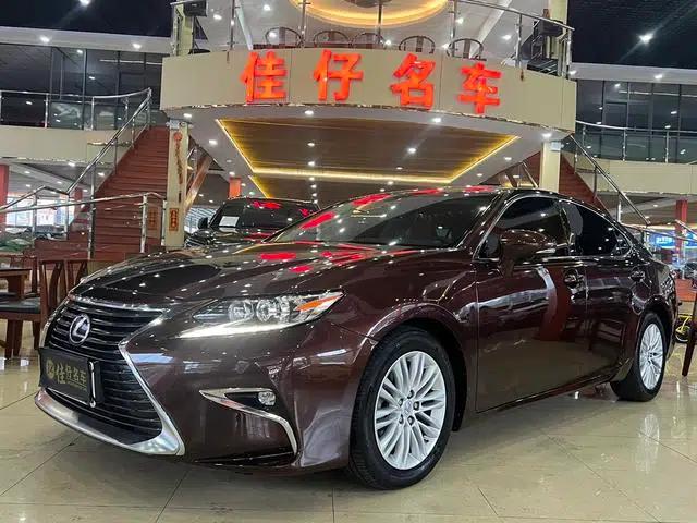 Lexus ES 2015 200 Elite Edition